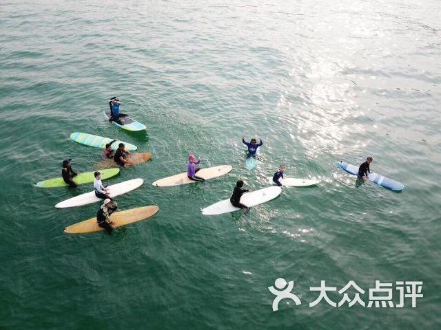 大丛林度假村逃生